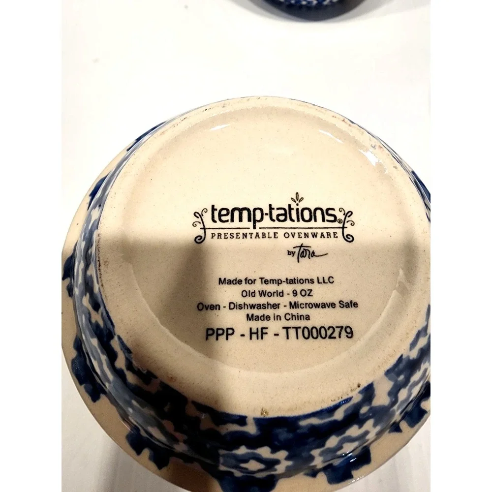 Temp-tations Old‎ World Blue  Coffee/Tea Cups 9 ounces set of 4